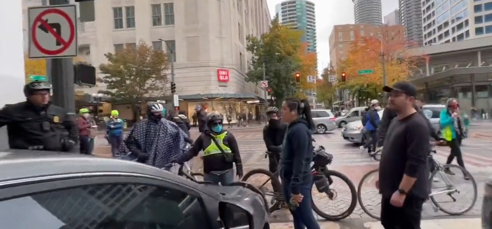 Seattle Bike Blockade Protestors Protected By Corrupt Cops